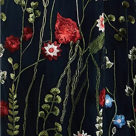 NWT CITY STUDIOS Juniors' Embroidered Mesh Ruffled Gown, dress blue size 3 - Picture 12 of 16